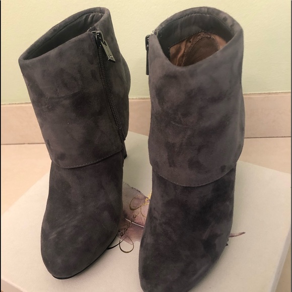 Jessica Simpson Bootie Heels - Picture 1 of 3